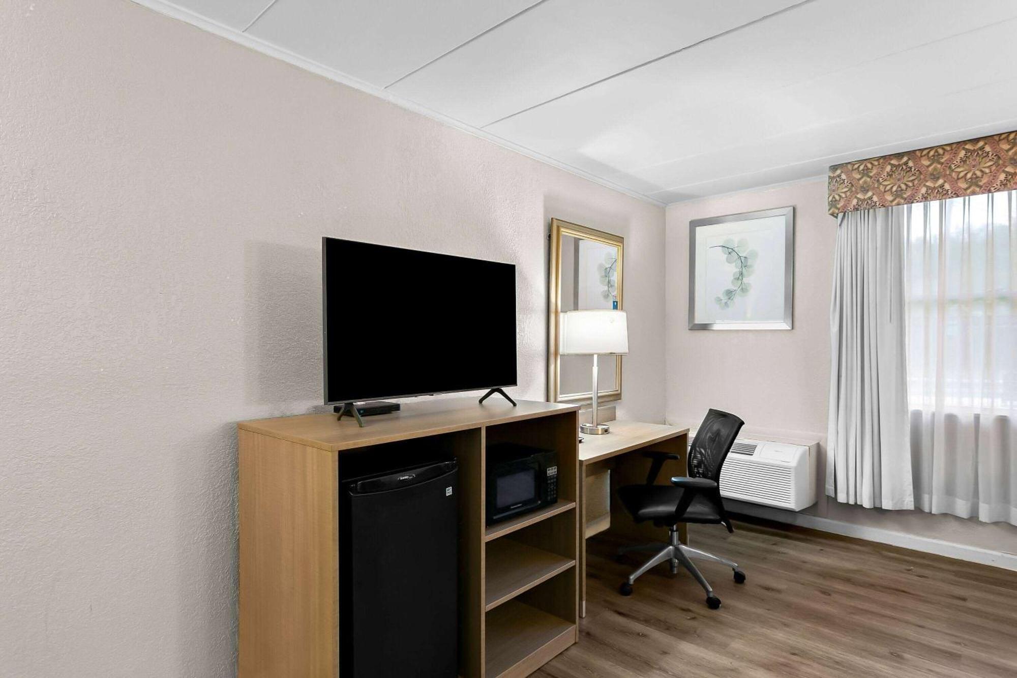 Travelodge By Wyndham Aberdeen Exterior foto